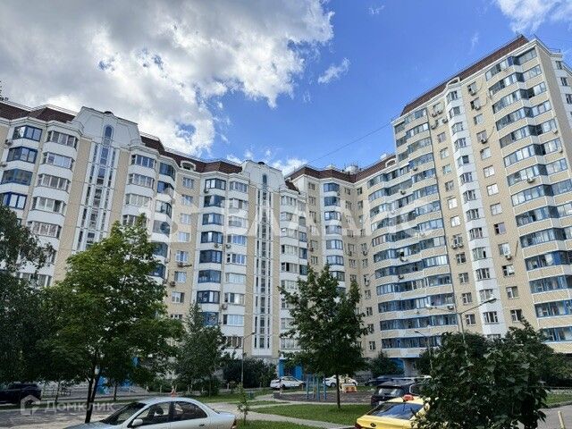 Продаётся 1-комнатная квартира, 38 м²