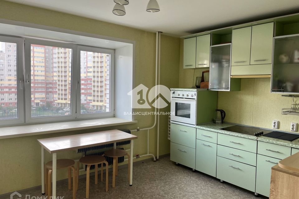 Продаётся 2-комнатная квартира, 73.3 м²