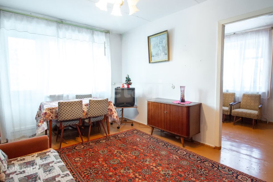 Продаётся 3-комнатная квартира, 51.3 м²