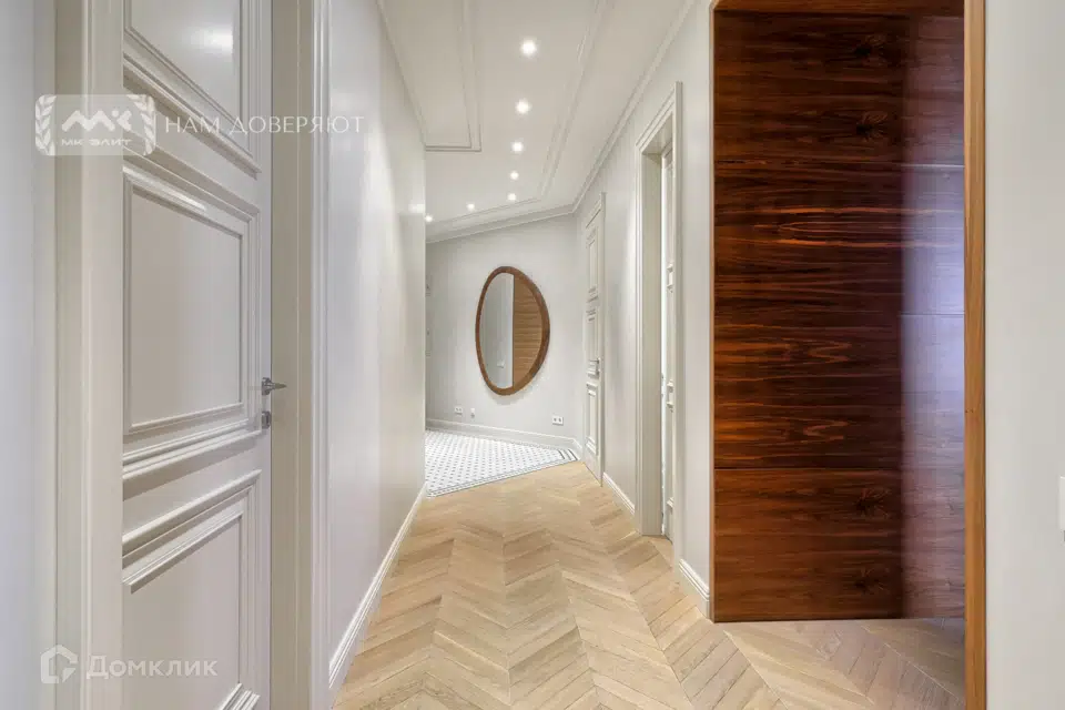 Продаётся 3-комнатная квартира, 119 м²