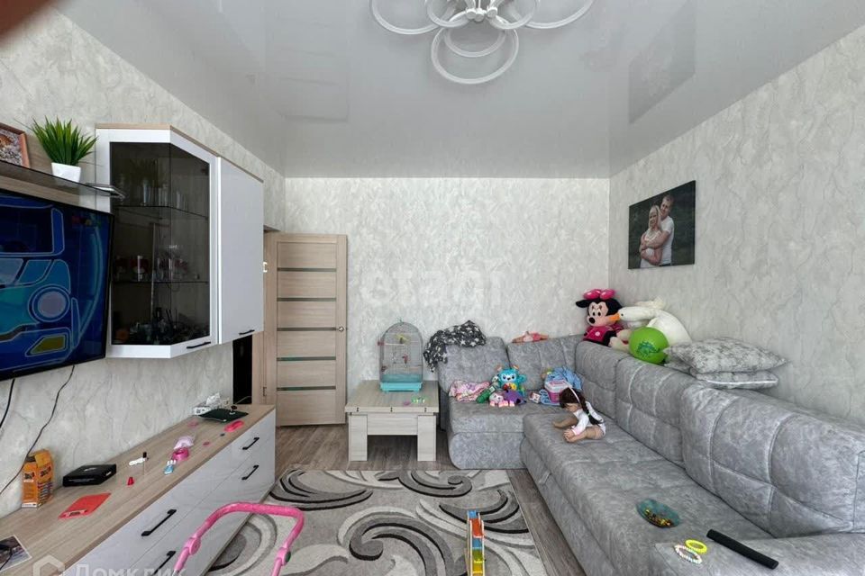 Продаётся 3-комнатная квартира, 59.5 м²