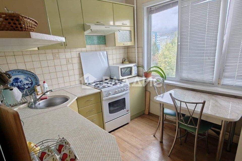 Сдаётся 2-комнатная квартира, 52.6 м²