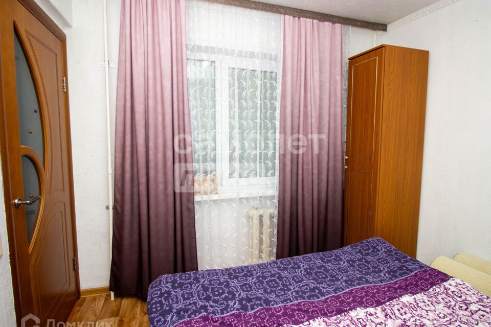Продаётся 3-комнатная квартира, 47.4 м²