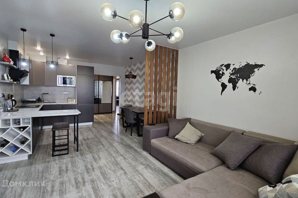 Продаётся 3-комнатная квартира, 67.4 м²