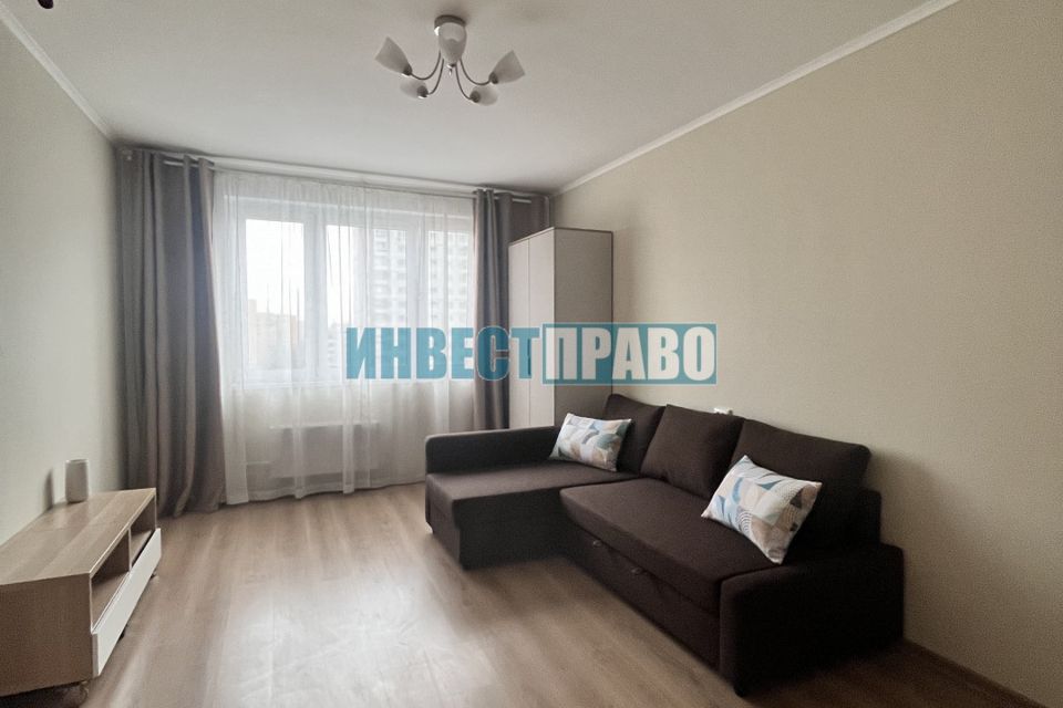 Сдаётся 2-комнатная квартира, 60 м²