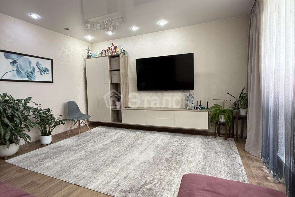 Продаётся 2-комнатная квартира, 51.7 м²