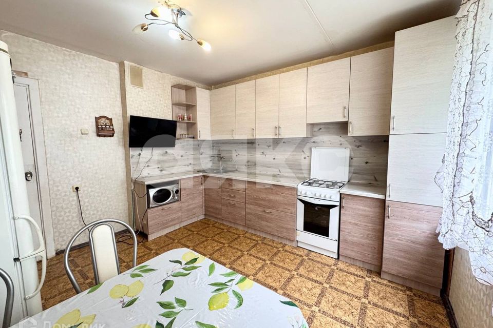 Продаётся 4-комнатная квартира, 110.4 м²