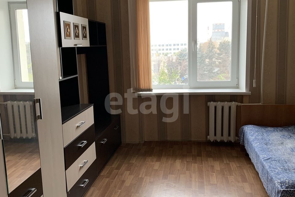 Продаётся комната в 1-комн. квартире, 12.16 м²
