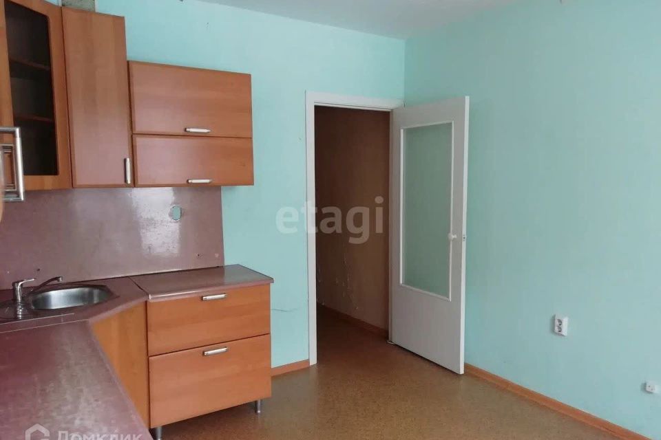 Продаётся 2-комнатная квартира, 62.6 м²