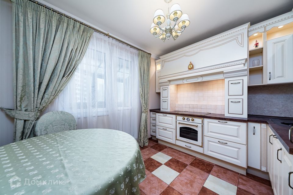 Продаётся 1-комнатная квартира, 43.9 м²