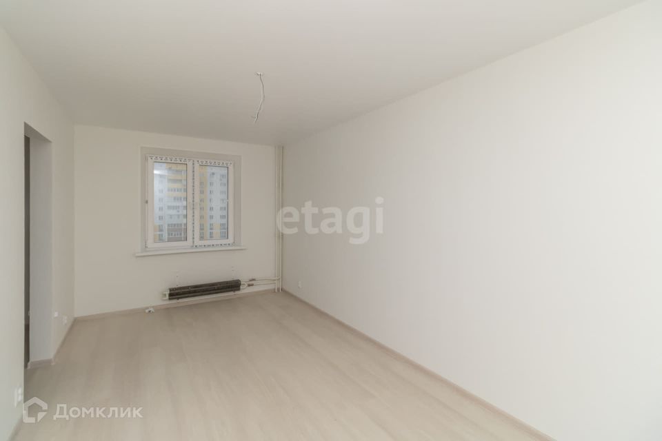 Продаётся 1-комнатная квартира, 32 м²