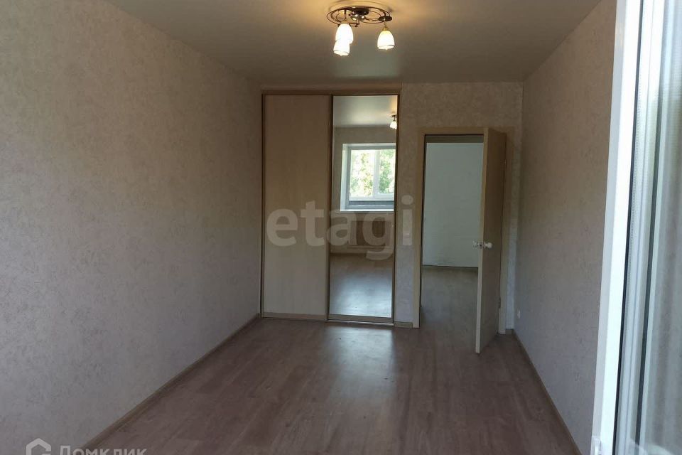 Продаётся 3-комнатная квартира, 56.2 м²