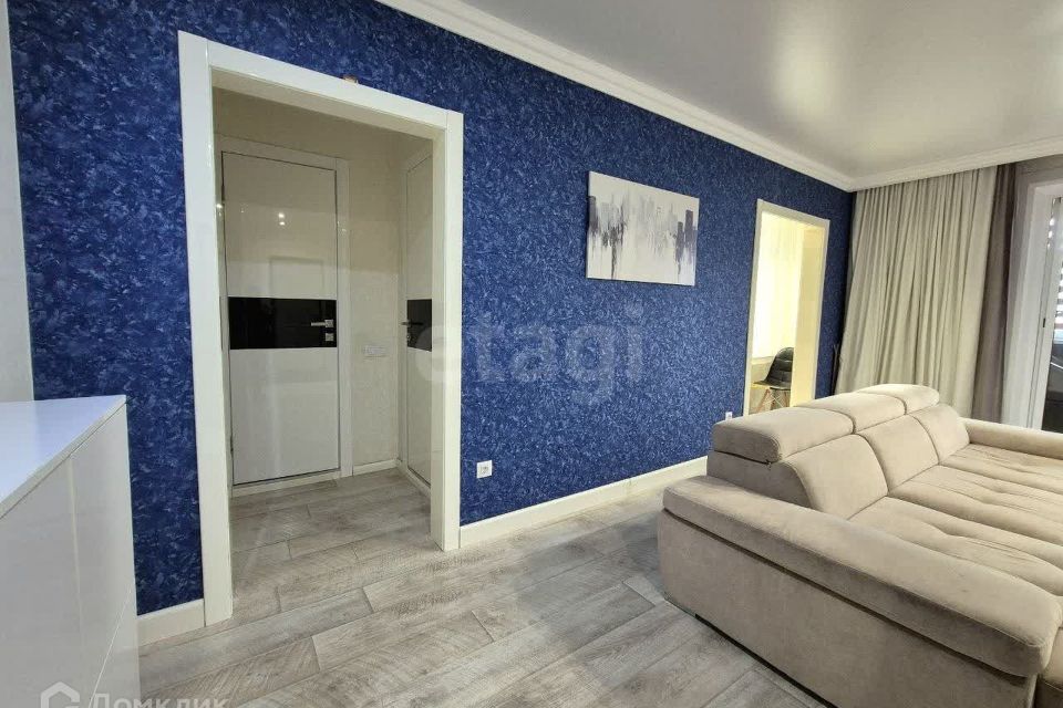Продаётся 2-комнатная квартира, 56.6 м²