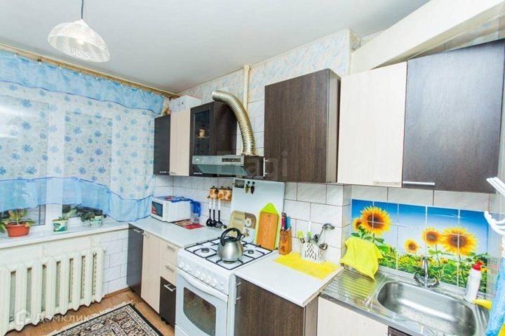 Продаётся 3-комнатная квартира, 57.4 м²