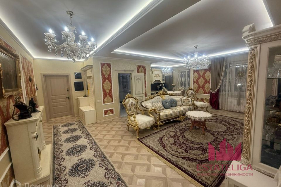 Сдаётся 3-комнатная квартира, 97 м²