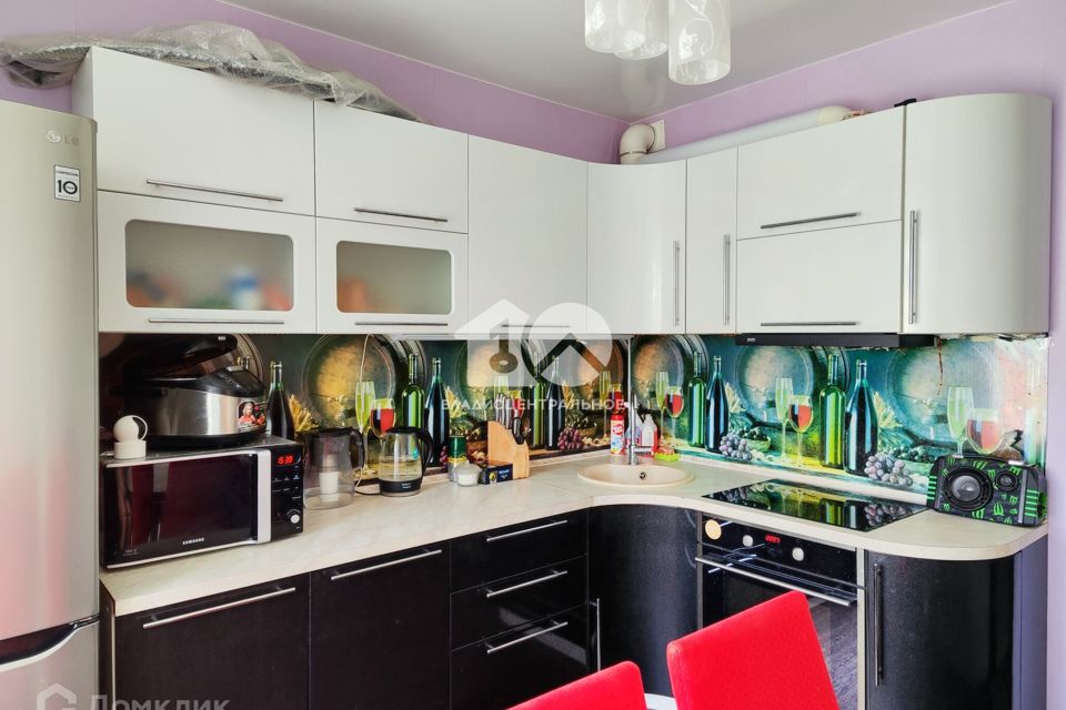 Продаётся 3-комнатная квартира, 62.5 м²