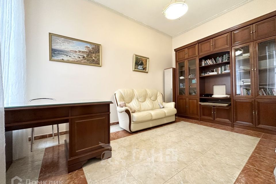 Сдаётся 4-комнатная квартира, 113.5 м²