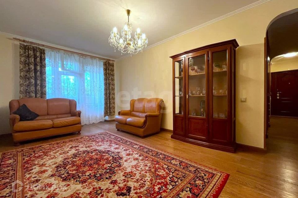 Продаётся 3-комнатная квартира, 58.9 м²