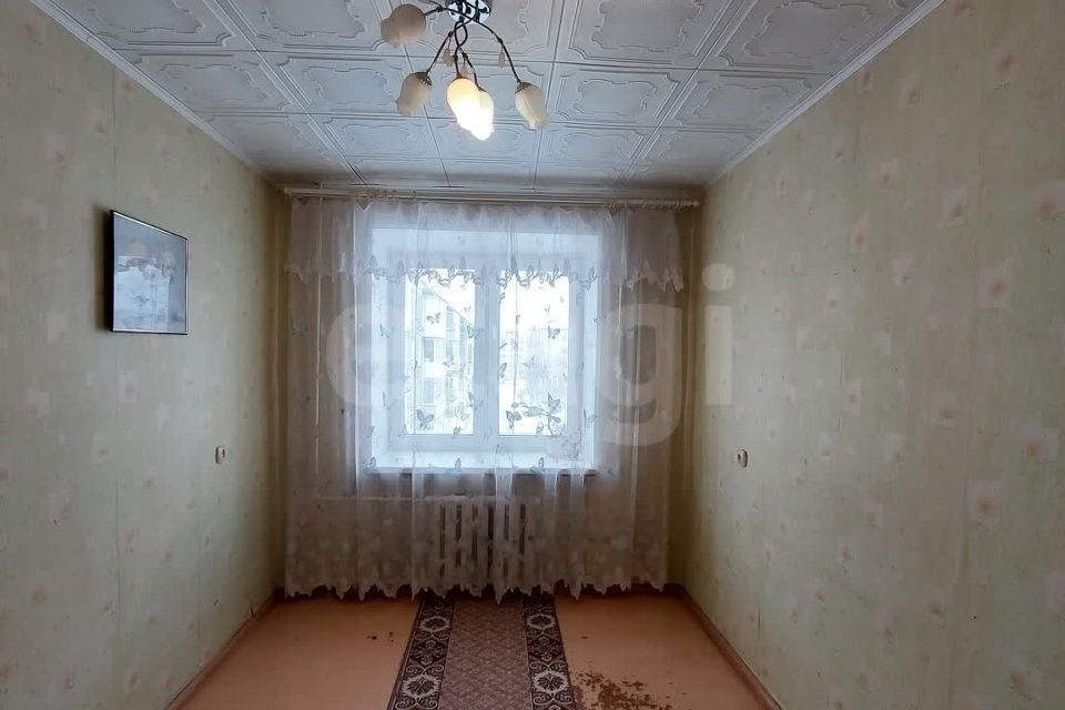 Продаётся 3-комнатная квартира, 57.9 м²