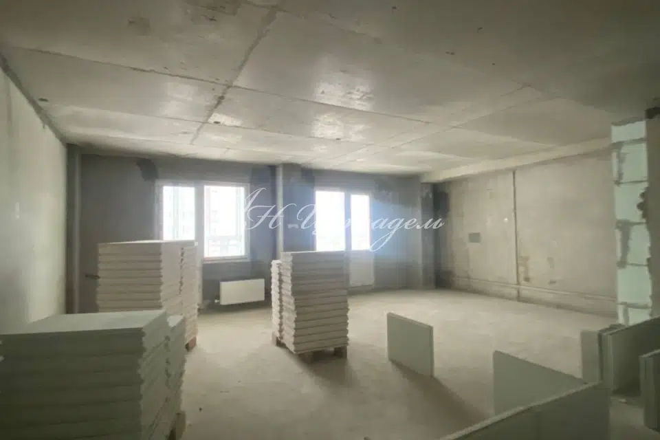 Продаётся 1-комнатная квартира, 54 м²