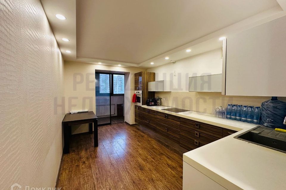 Продаётся 1-комнатная квартира, 48 м²