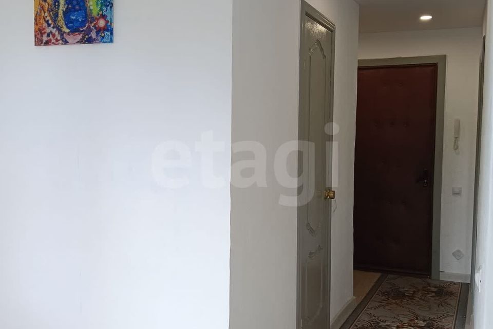 Продаётся 1-комнатная квартира, 33 м²