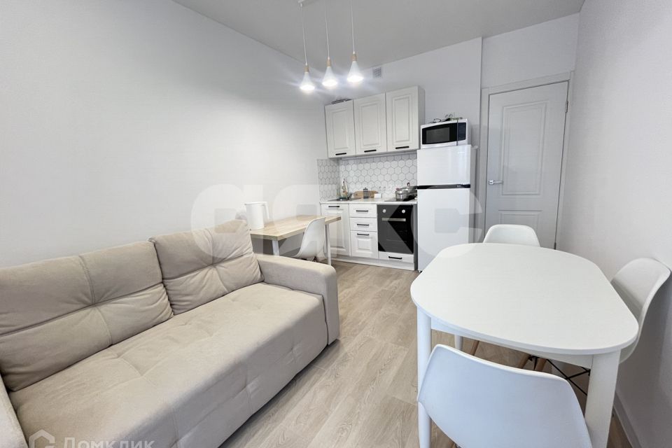Продаётся 1-комнатная квартира, 41.3 м²
