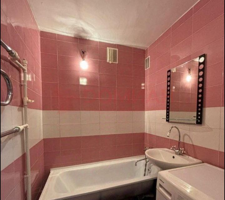 Продаётся 3-комнатная квартира, 63.1 м²