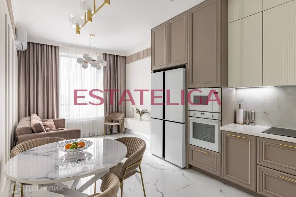 Продаётся 4-комнатная квартира, 90 м²
