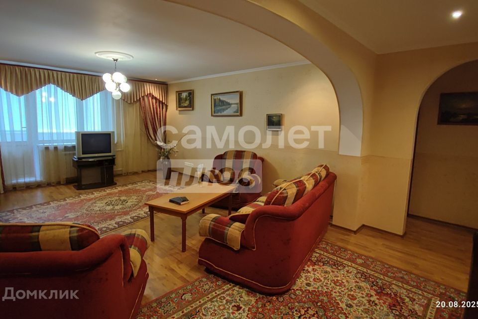Сдаётся 3-комнатная квартира, 91 м²