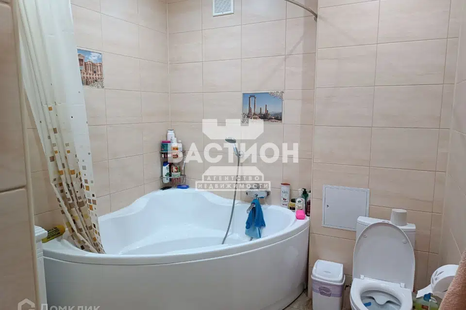 Продаётся 3-комнатная квартира, 65 м²