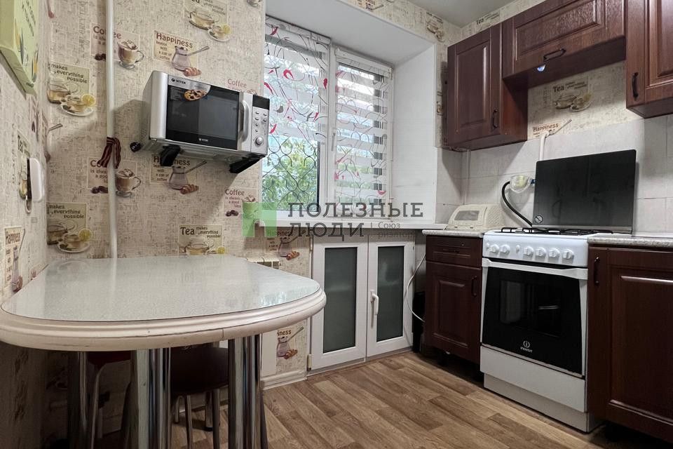 Продаётся 2-комнатная квартира, 41.8 м²