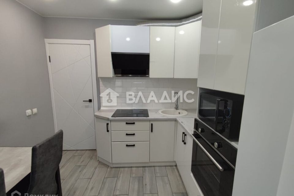 Сдаётся 1-комнатная квартира, 38 м²
