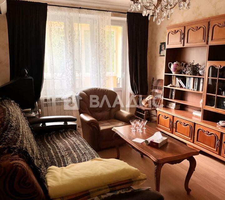 Продаётся 2-комнатная квартира, 42.6 м²