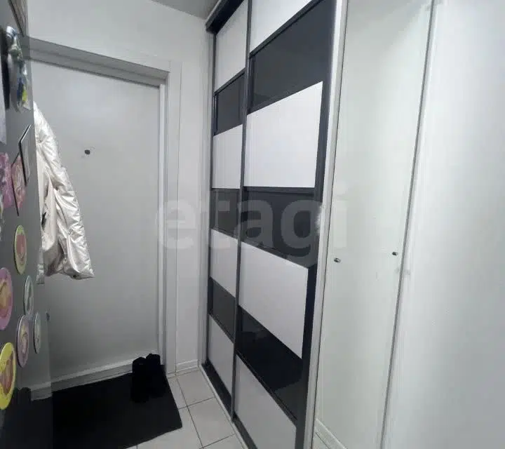 Продаётся 3-комнатная квартира, 68.9 м²