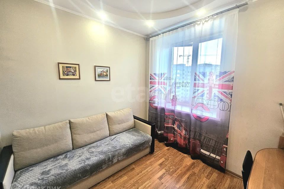 Продаётся 3-комнатная квартира, 63.8 м²