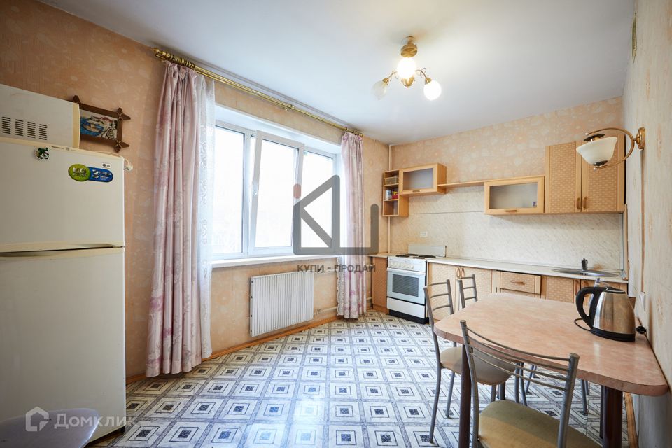 Продаётся 2-комнатная квартира, 69 м²