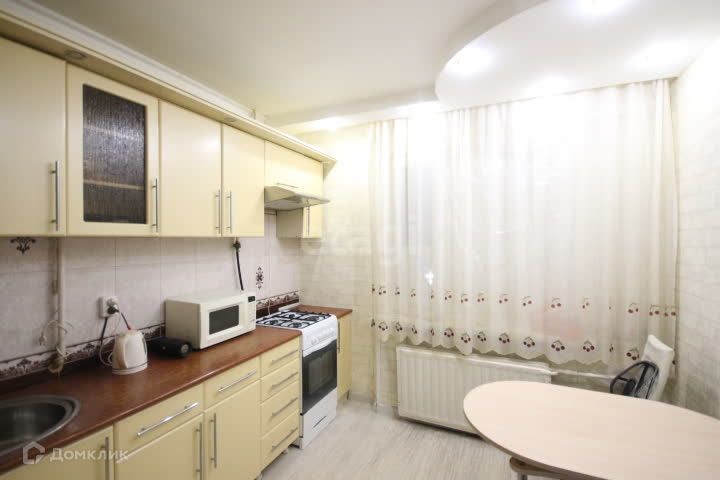 Продаётся 3-комнатная квартира, 65.5 м²