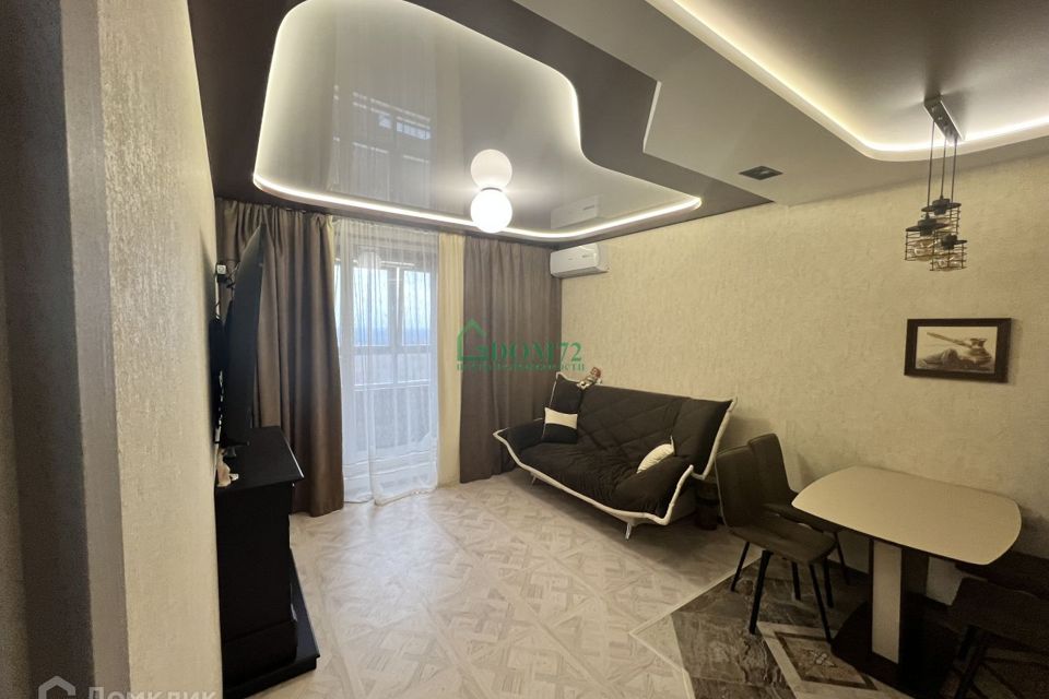 Продаётся 2-комнатная квартира, 59.7 м²