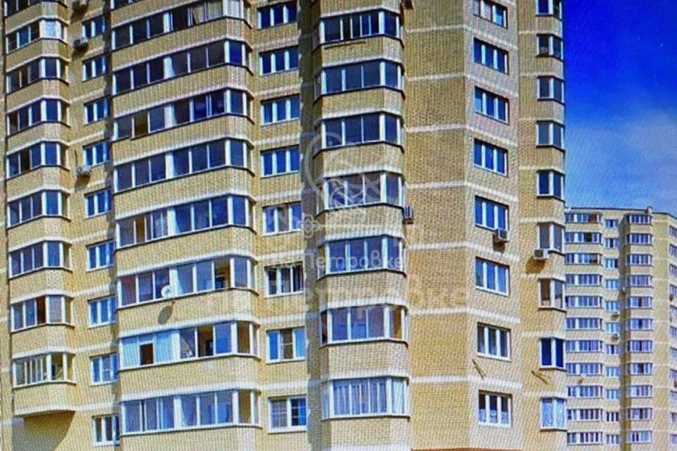Продаётся 1-комнатная квартира, 48 м²