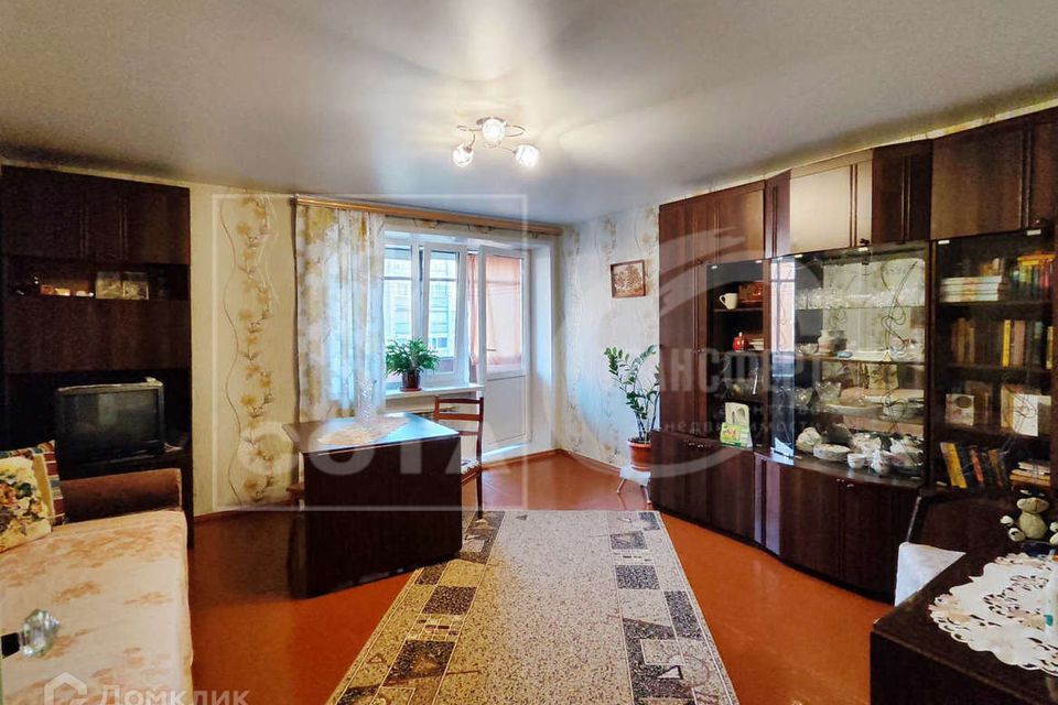 Продаётся 4-комнатная квартира, 75 м²