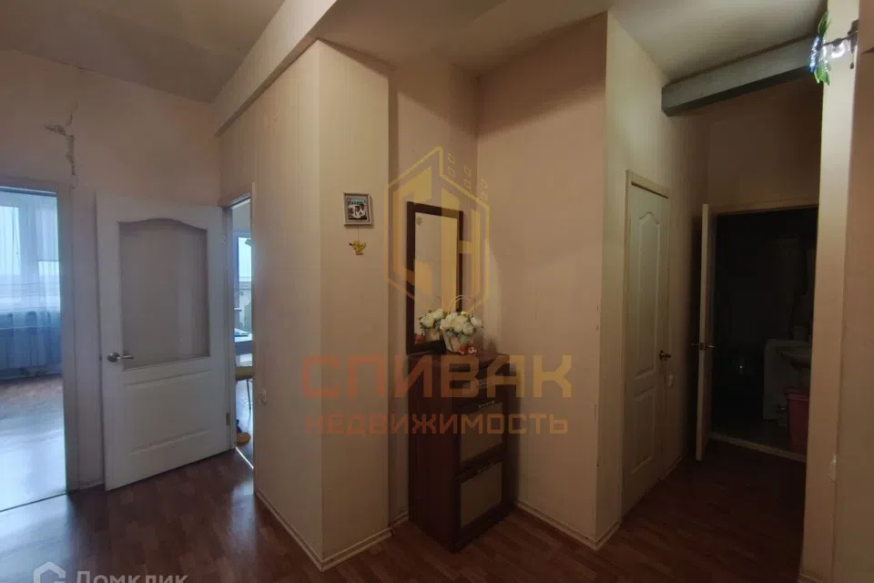 Продаётся 3-комнатная квартира, 82 м²