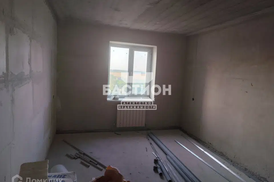 Продаётся 3-комнатная квартира, 82 м²