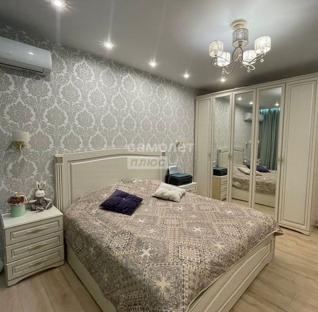 Продаётся 2-комнатная квартира, 62 м²