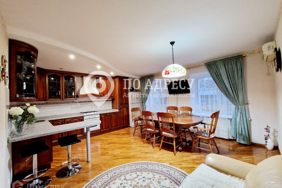 Сдаётся 3-комнатная квартира, 120 м²