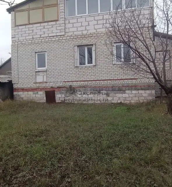 Продаётся 2-этажный дом, 190 м²