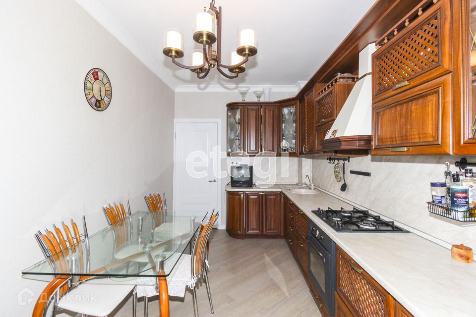 Продаётся 3-комнатная квартира, 85.4 м²