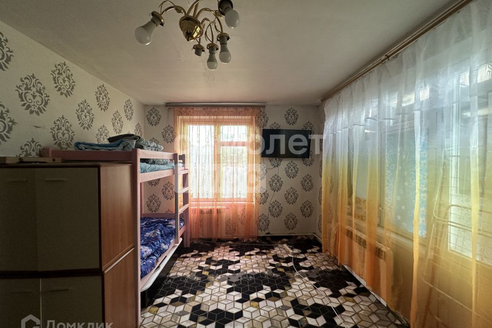 Продаётся 1-комнатная квартира, 32 м²