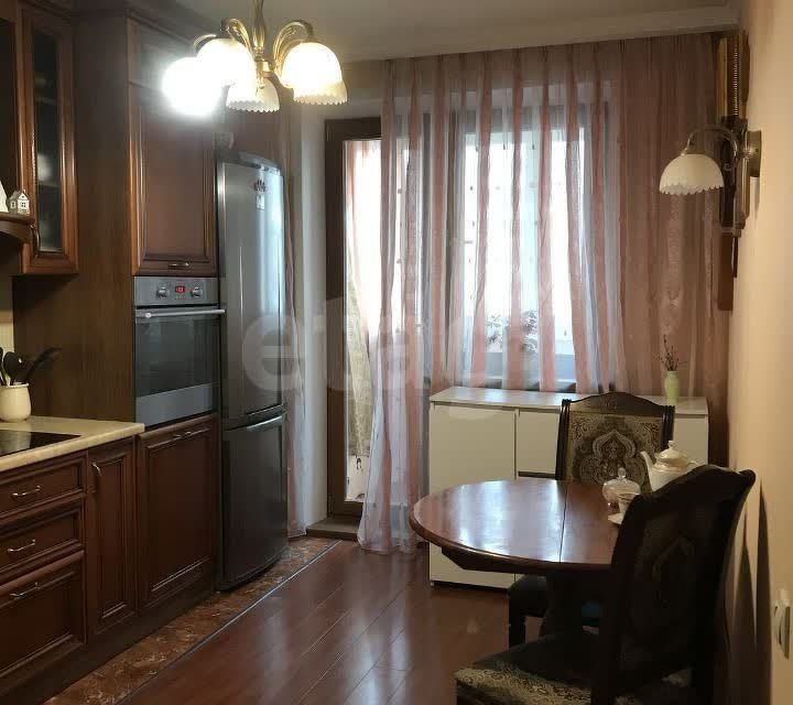 Продаётся 2-комнатная квартира, 60.3 м²