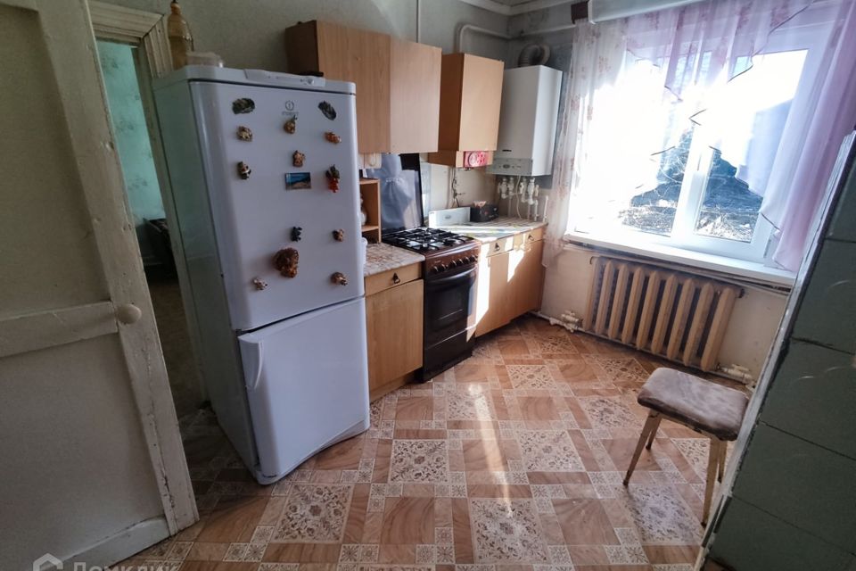 Продаётся 3-комнатная квартира, 47.3 м²